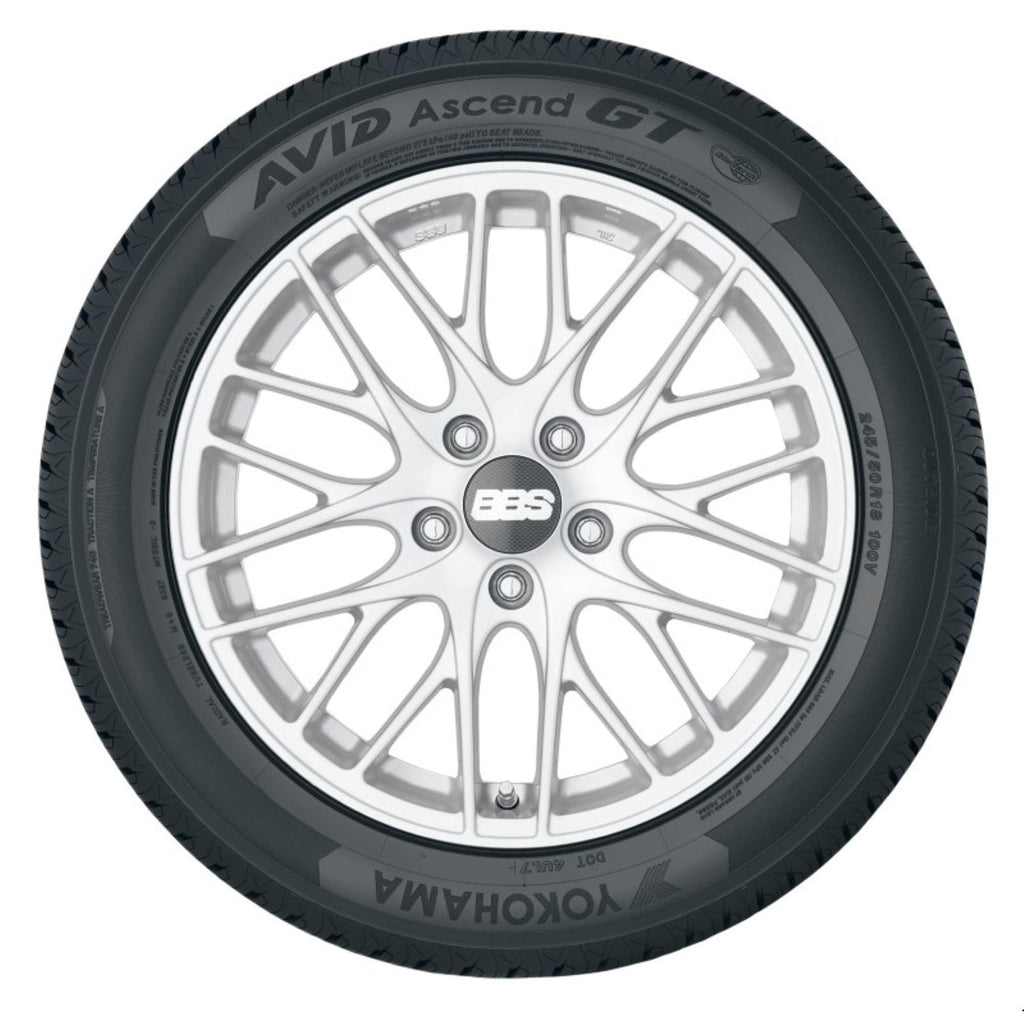215/60R16 95V Tire Q614