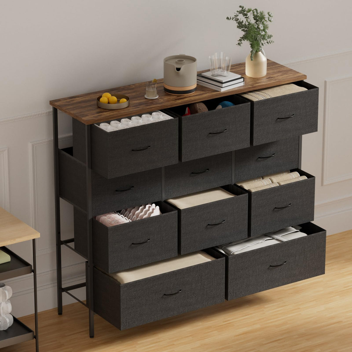 43.3" Wide 11 Drawer Dresser Q268595
