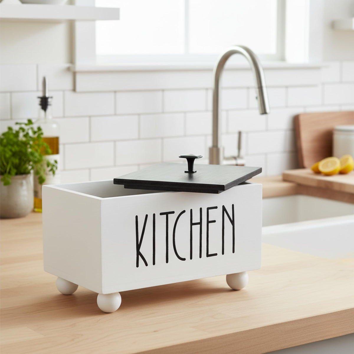 Solid Wood Kitchen Storage Bin with Lid G297