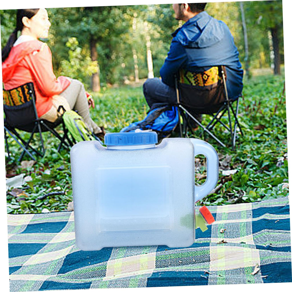 Portable 5L Blue Water Bucket Z362496